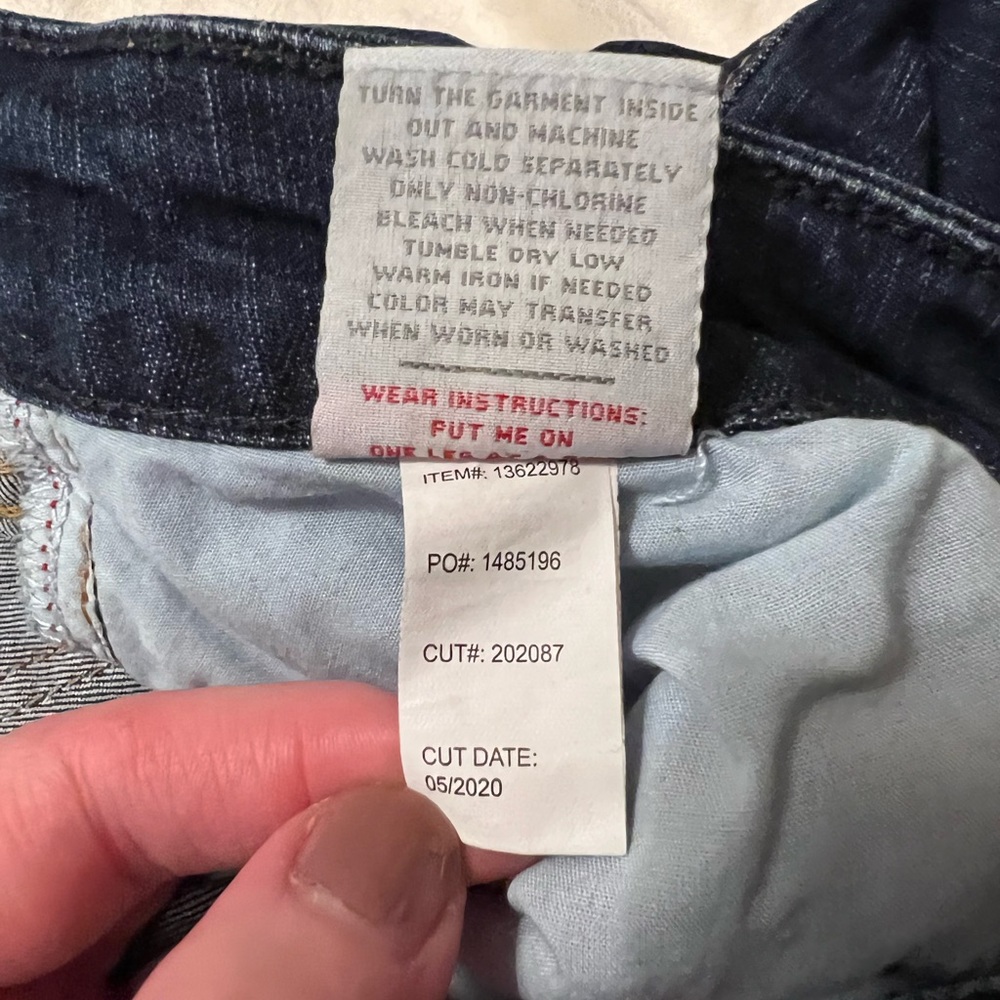 TORRID Straight Jean - Medium wash Size 16R - Picture 10 of 10